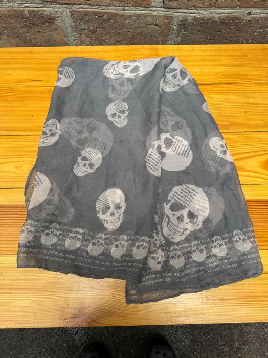 Scarf one size продам