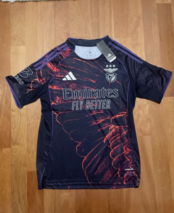 Camisola edicao especial benfica