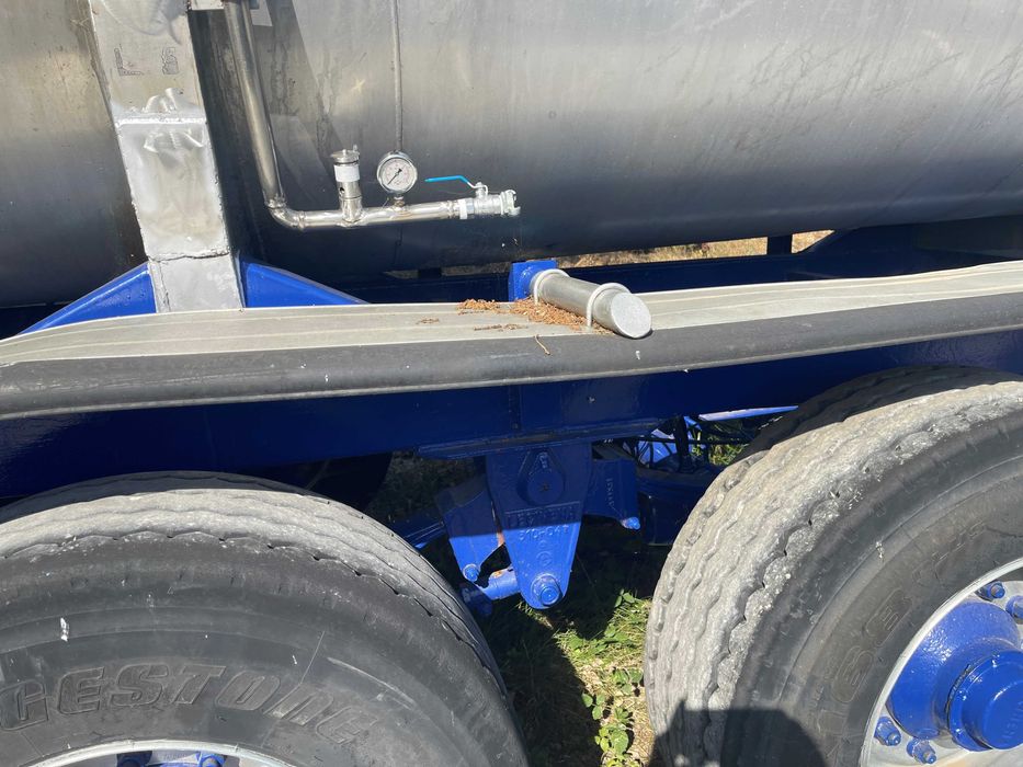 Semi reboque cisterna em inox