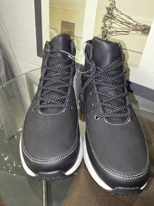 Merrell 38 розмір