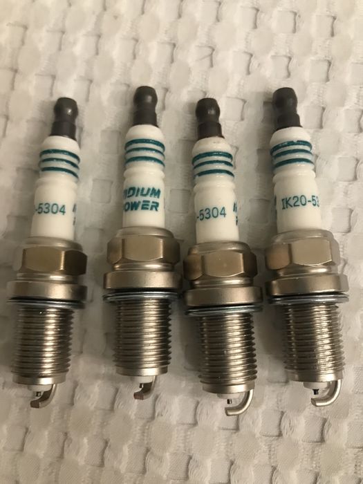 Свічка запалювання Iridium Power IK20