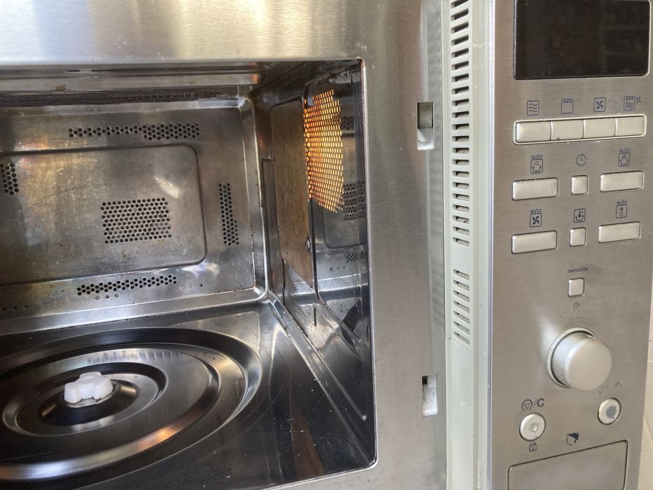 Forno microondas Balay 3WT-3047XP