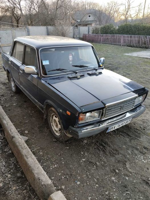 Продам авто ваз 2107