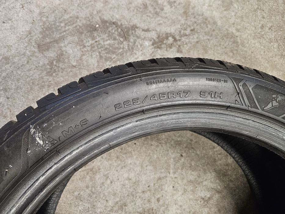 GOODYEAR Ultragrip Performance + 225 45 R17 91H  7mm jak nowe