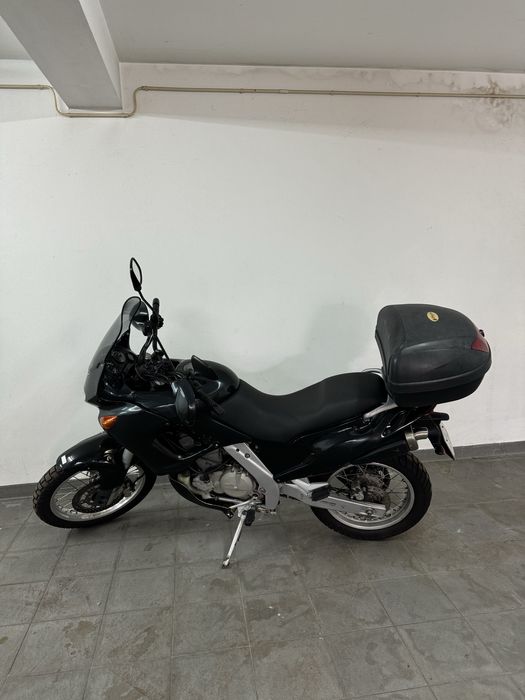 Aprilia pegaso 650