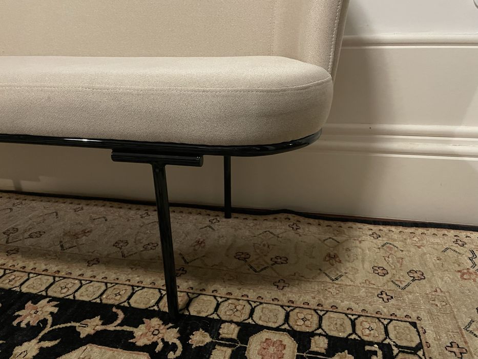 Sofa  elegante ideal para sala de jantar