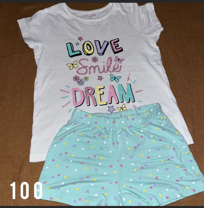 Піжама, шапка, теплі штани на дівчинку 4-5 років