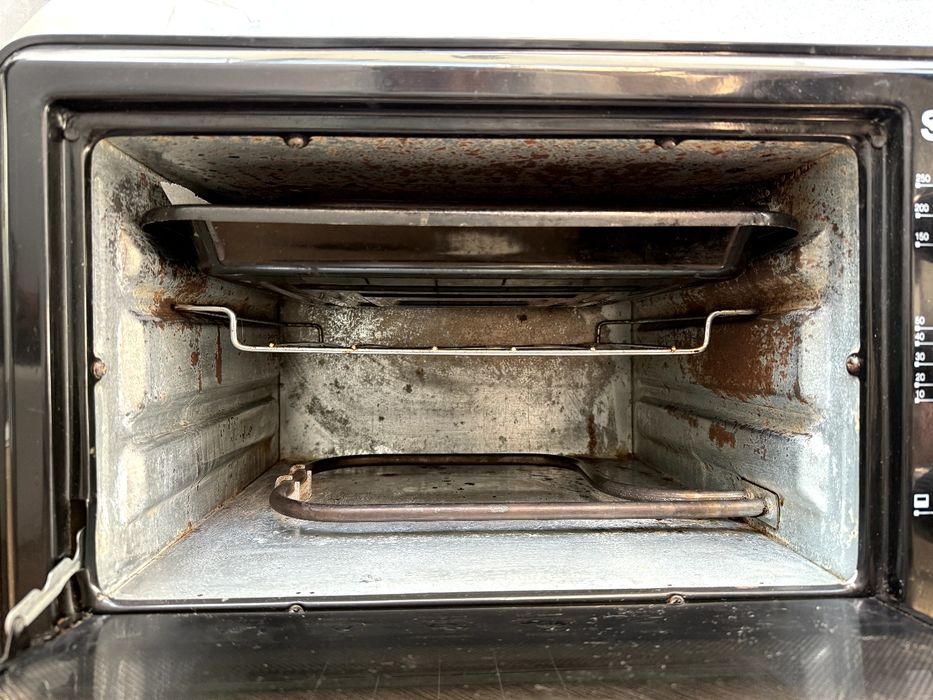 Духовка Saturn ST-EC1075