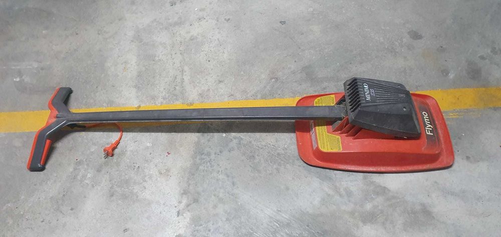 Roçadora Flymo E25-21 – 0.75kW – Made in England