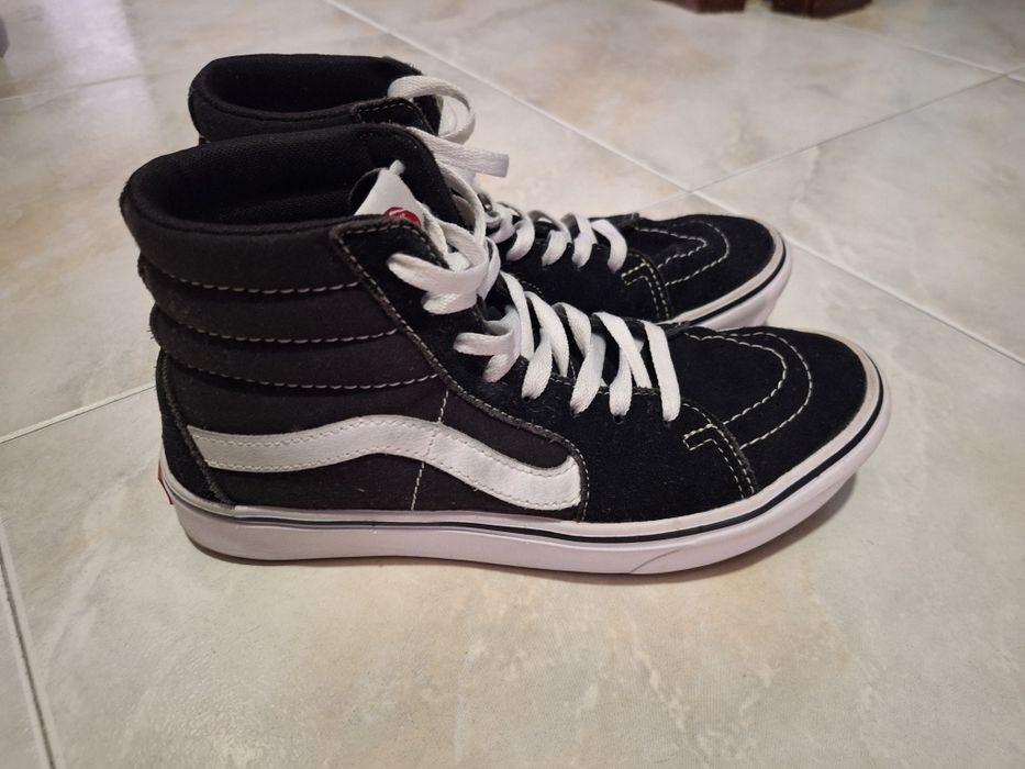Ténis Vans comfycush 
Originais 
Tamanho 39
Bom estado