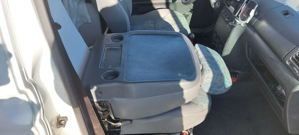 Autocaravana citroen berlingo 1.9