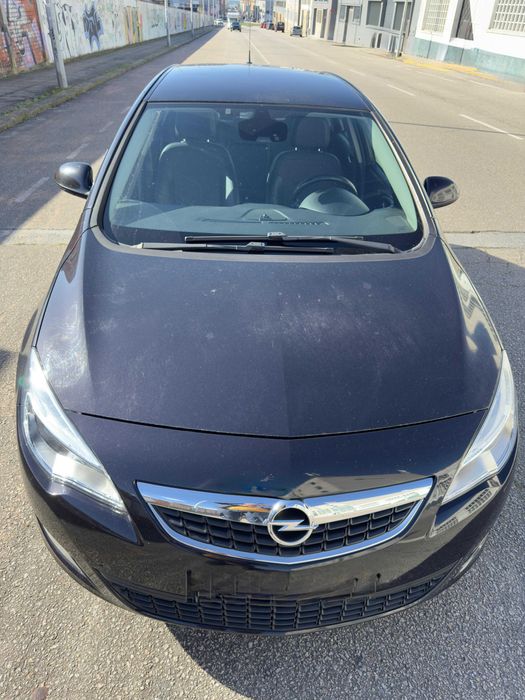 Opel Astra J - 1.7 CDTI Cosmo  - 125cv