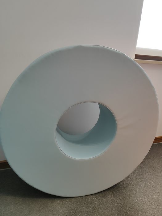 Duża kształtka koło sensoryka ,fizjoterapia ćwiczenia