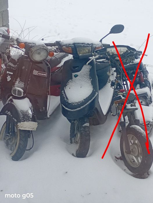 Продам скутера.хонда і ямаха.