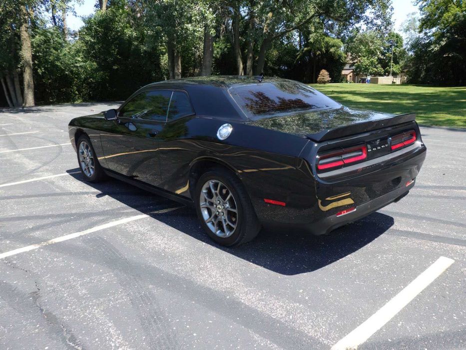 Dodge Challenger GT      2017
