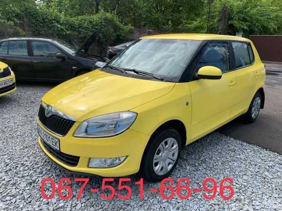 Аренда авто Шкода Фабия 2012 год, цена 458 грн в сутки
