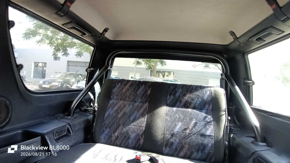 Vendo/Troco Opel Frontera A Motorização: 2.8 TDI Isuzu Diesel c/ 4 Pneus novos.