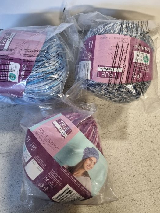Włóczka 200g karton