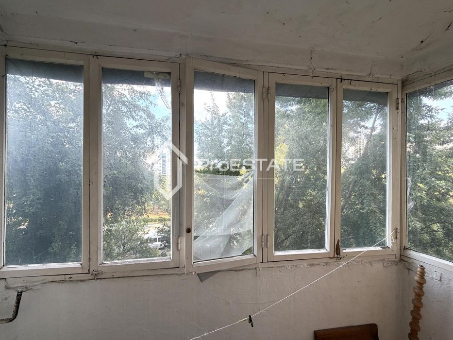 Продаж 3 кімнатної квартири 69 м вул. Данькевича 1/79 Київ