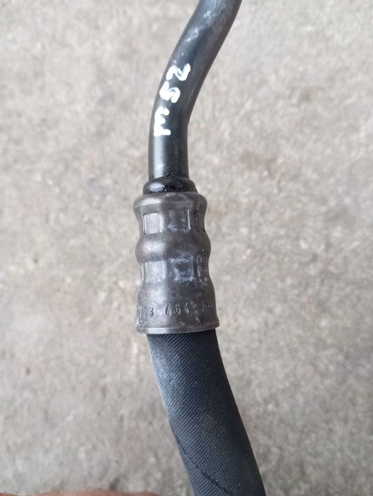 масляна шланга  BMW e39,e36,e38 m52 1703464