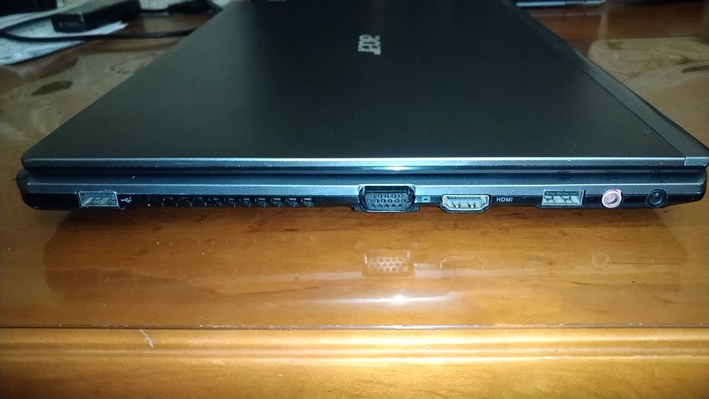 Ноутбук Acer Aspire 4810T (не працює)
