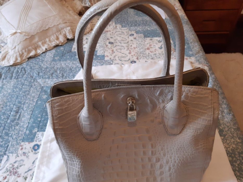 Mala de mão, original FURLA pele genuina, como nova