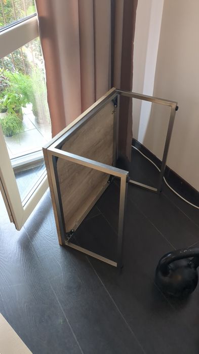 Stolik kawowy loft niemiecki kostka 60x60 biurko