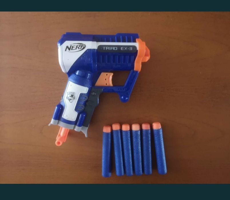 nerf n-strke triad ex-3 3 strzałki + 3 zapasowe