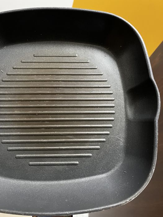 Patelnia grillowa jak Tefal teflonowa Thomas indukcja