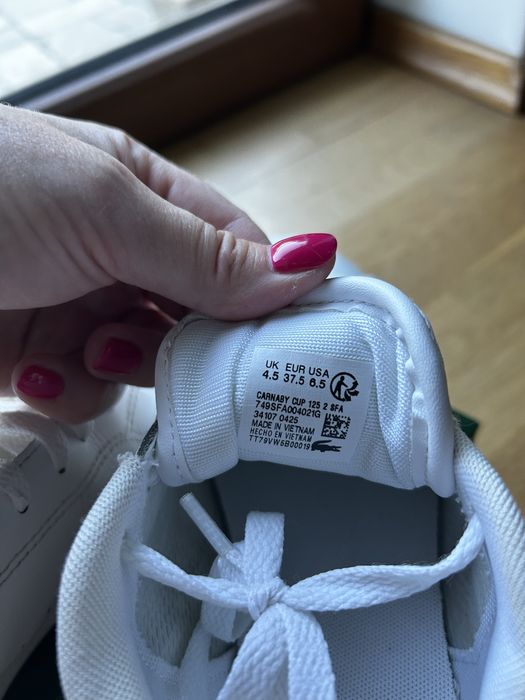 Piekne Lacoste 37,5 skora naturalna