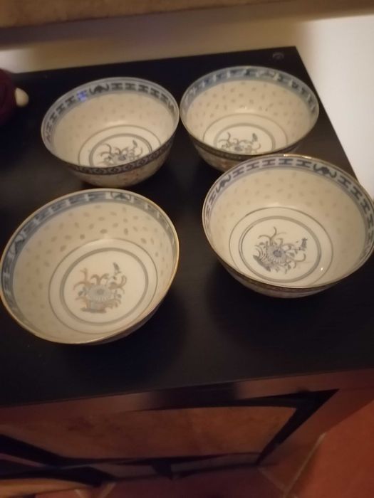 Quatro tigelas "Bago de Arroz" Made in Macau.