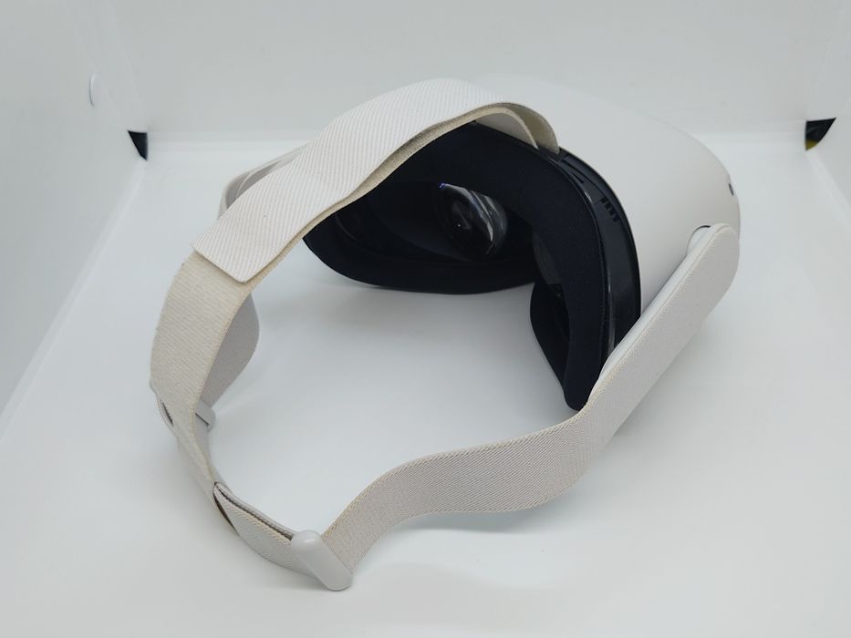 Oculus Quest 2 256 гб в гарному стані