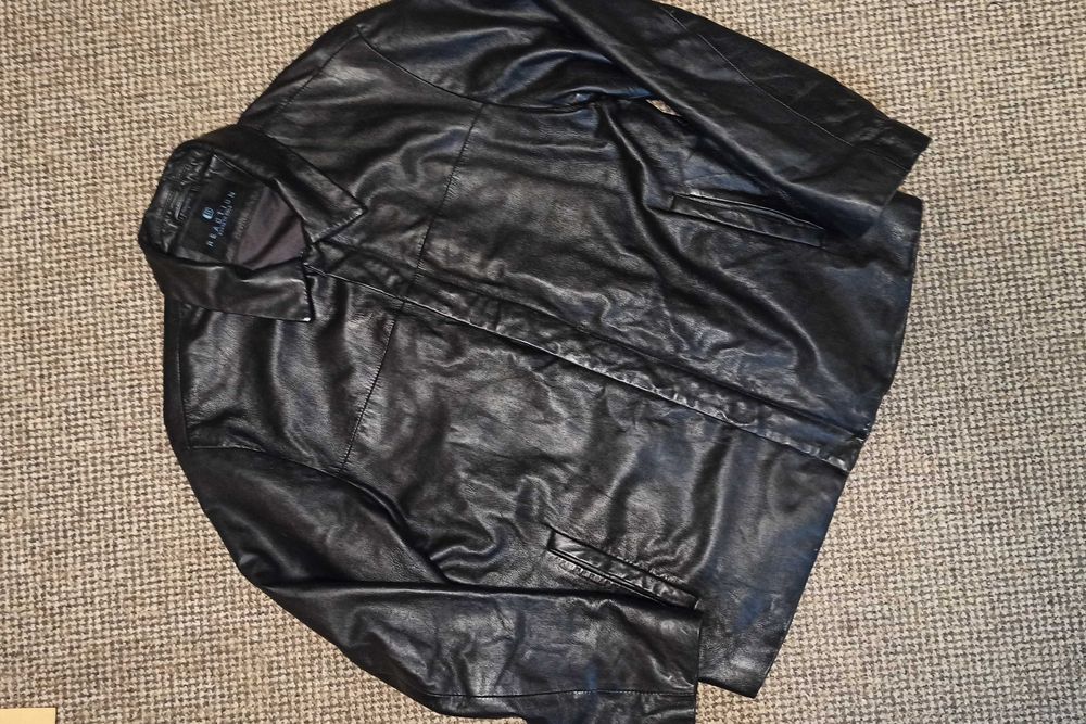 Мужская куртка натуральная кожа. размер xl