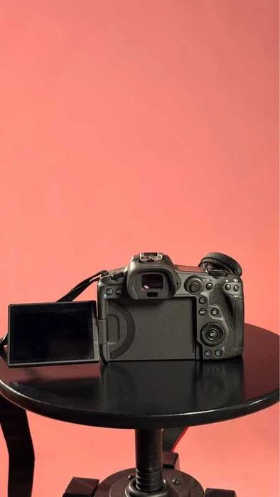 Câmera Canon EOS R5 Mirrorless
