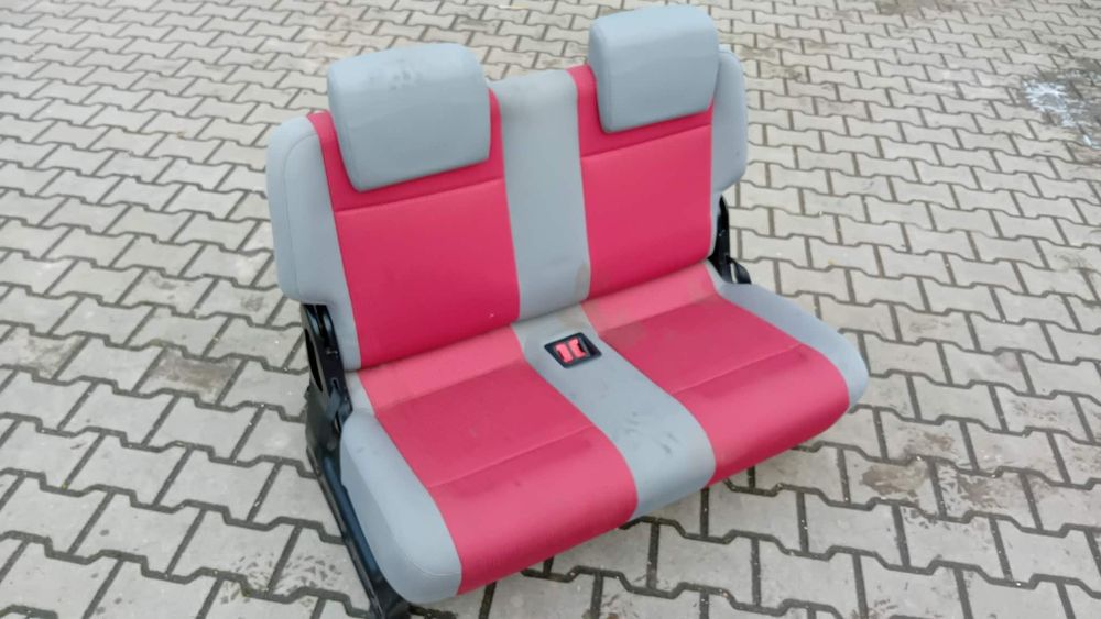 Fotel, kanapa III rząd VOLKSWAGEN CADDY 3