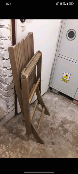 Продам деревянные стулья