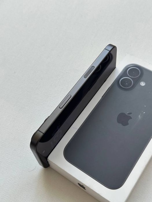 Продам IPhone 17 256 Neverlock