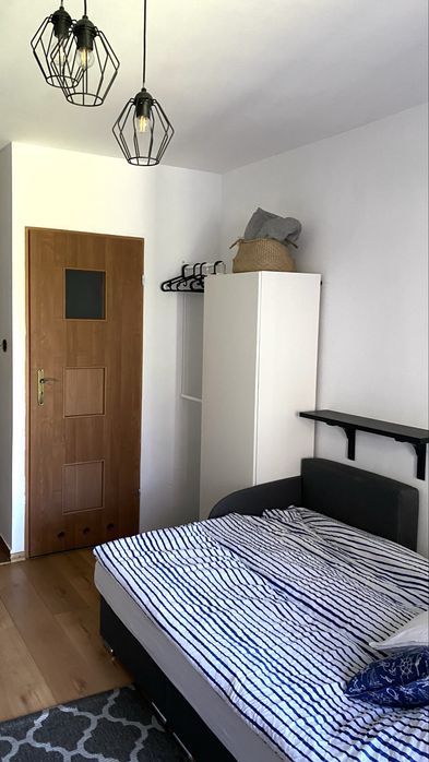 Klimatyczna kawalerka z tarasem w sercu Helu