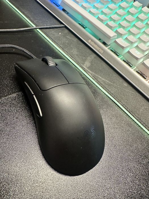 Myszka razer deathadder v3
