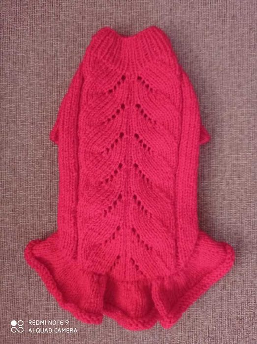 Светр, платтячко ручної роботи для собачки