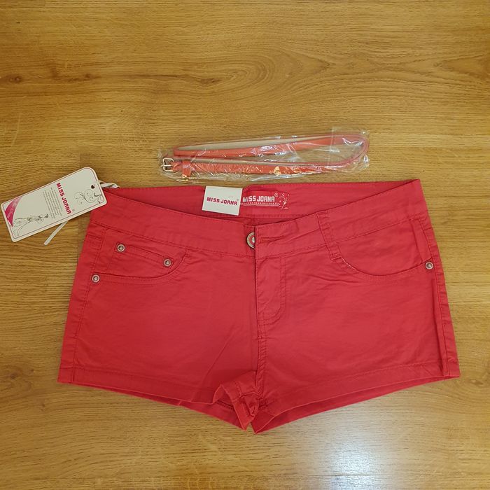 Продам нові шорти