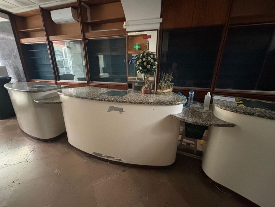 Móveis Balcão (de farmácia)