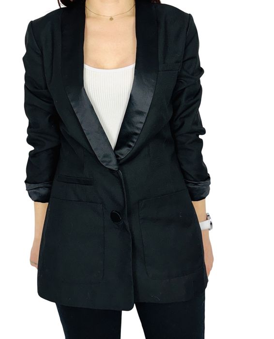 Czarna marynarka z satynowymi klapami M 38