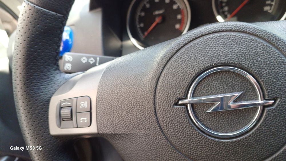Руль ручка кпп чехол опель астра зафира б OPEL ASTRA H ZAFIRA B