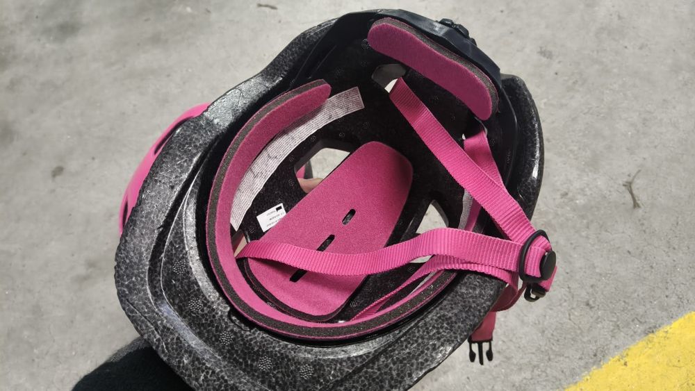 2 capacetes tamanho S