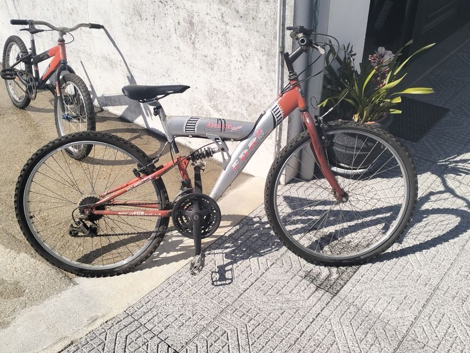 Bicicleta BTT Suspensão Total – Pronta a andar .