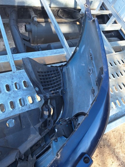 Бампер renault laguna рено лагуна