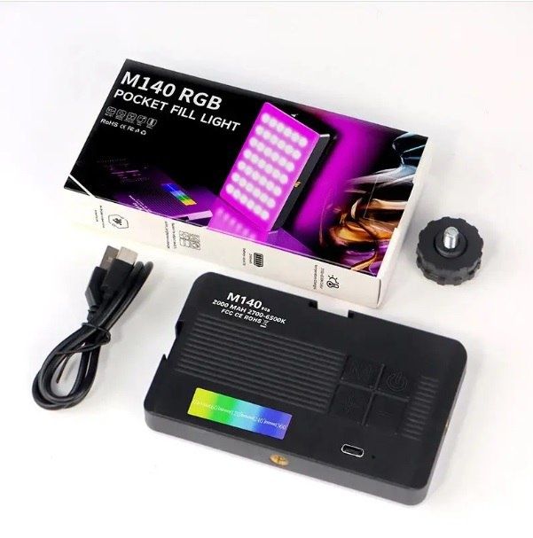 Портативный видеосвет 12х7 см Pocket Fill Light M140