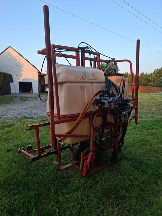 Opryskiwacz hydrauliczny Porter 15 m 800L