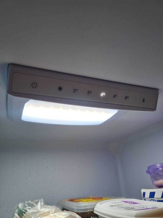 Frigorífico combinado CANDY 176cm altura como novo